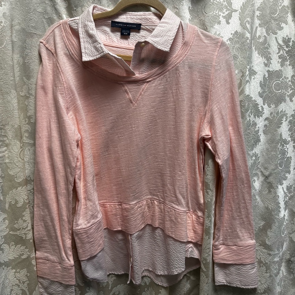 Tommy Hilfiger collared long sleeve sz M